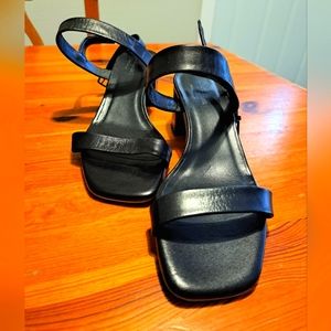 Square Toe Everlane Chunky Sling Nack Heels